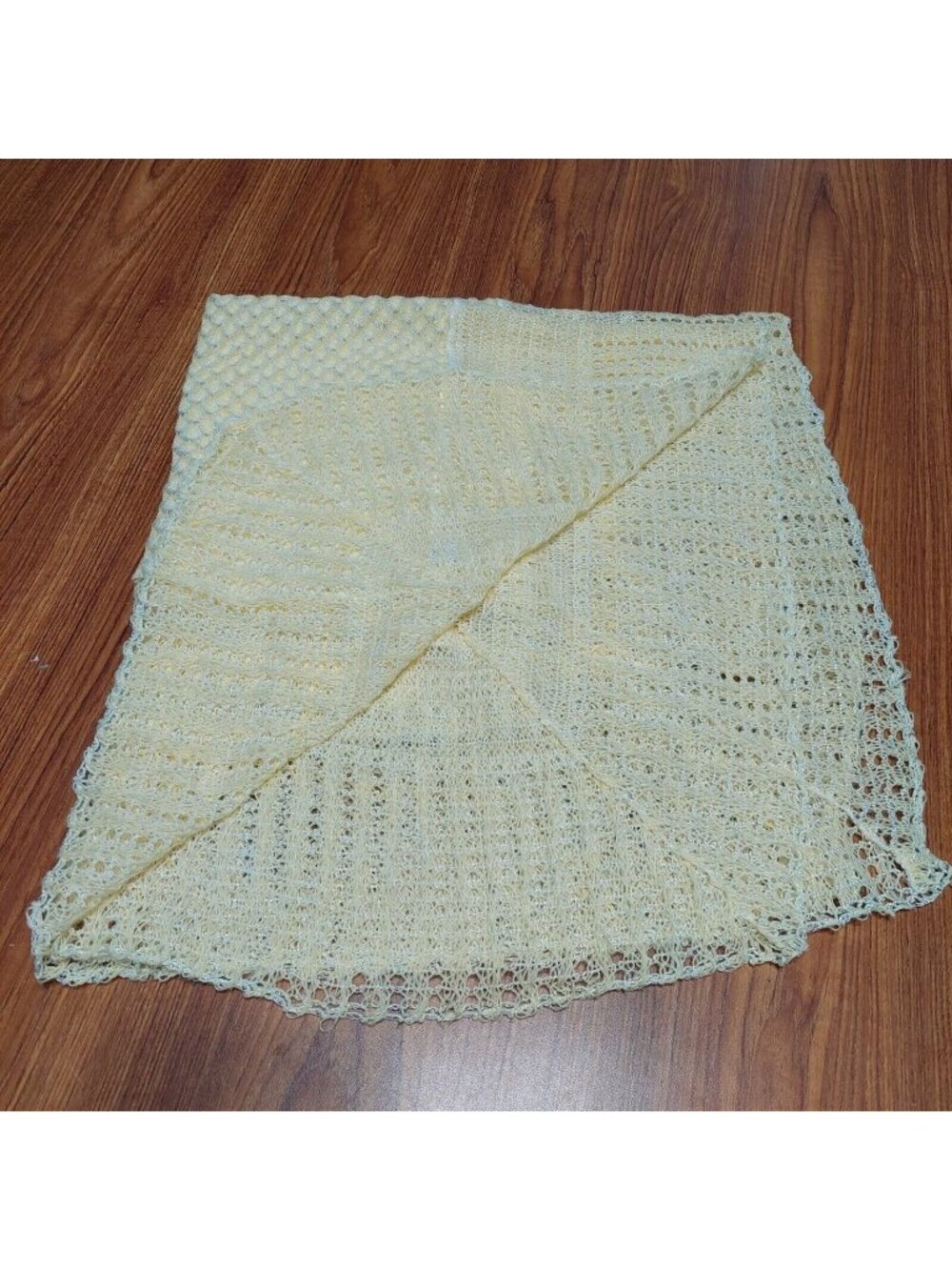 Crocheted Baby Crib Blanket Yellow White Rectangle 31"x35" WLP9937 Vintage